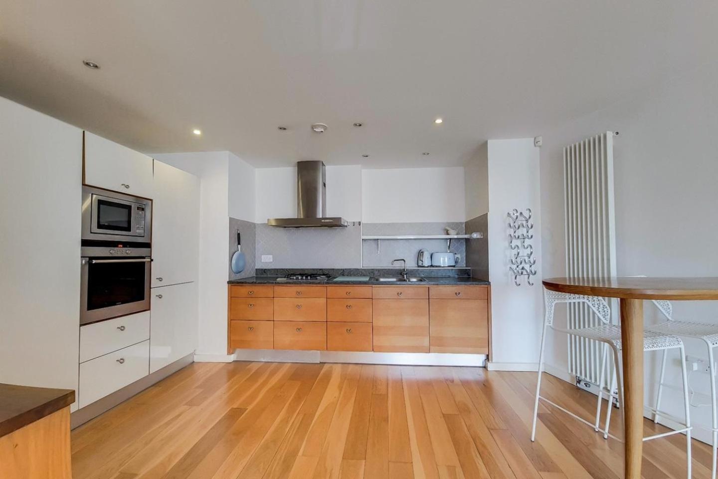 Appartamento Greenwich Mill - Modern Comfort & Historic Charm *